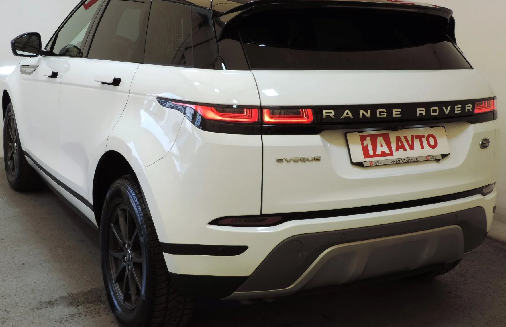 Zunanja slika - Land Rover Range Rover Evoque - 2.0 TD4 D165 MHEV SE Avt. NOVI MODEL-PANORAMA- - 7