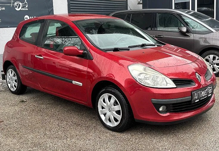 Zunanja slika - Renault Clio - 1.5 dCi Rip Curl - 3