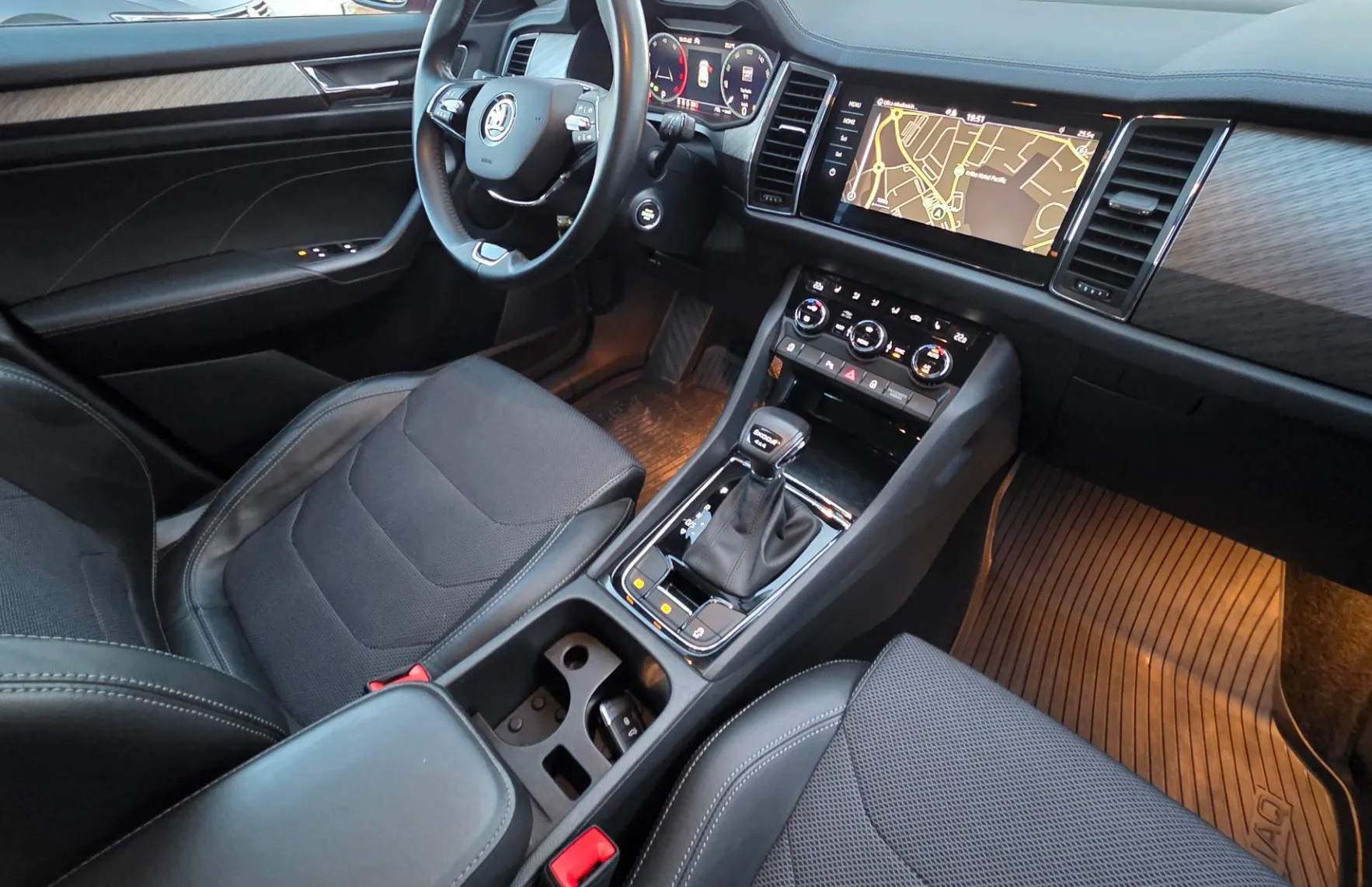 Zunanja slika - Škoda Kodiaq - 4x4 2.0 TDI Style DSG - 8