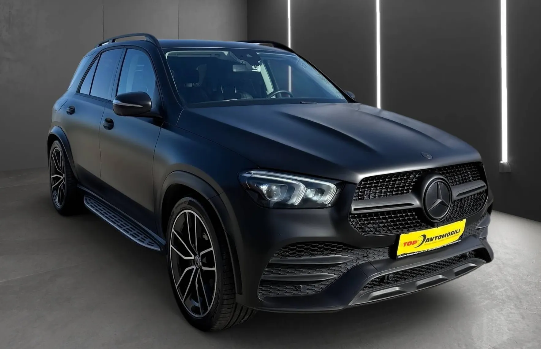 Zunanja slika - Mercedes-Benz GLE-Razred - GLE 400d 4MATIC AMG LINE RADAR MULTIBEAM KAMERA... - 11