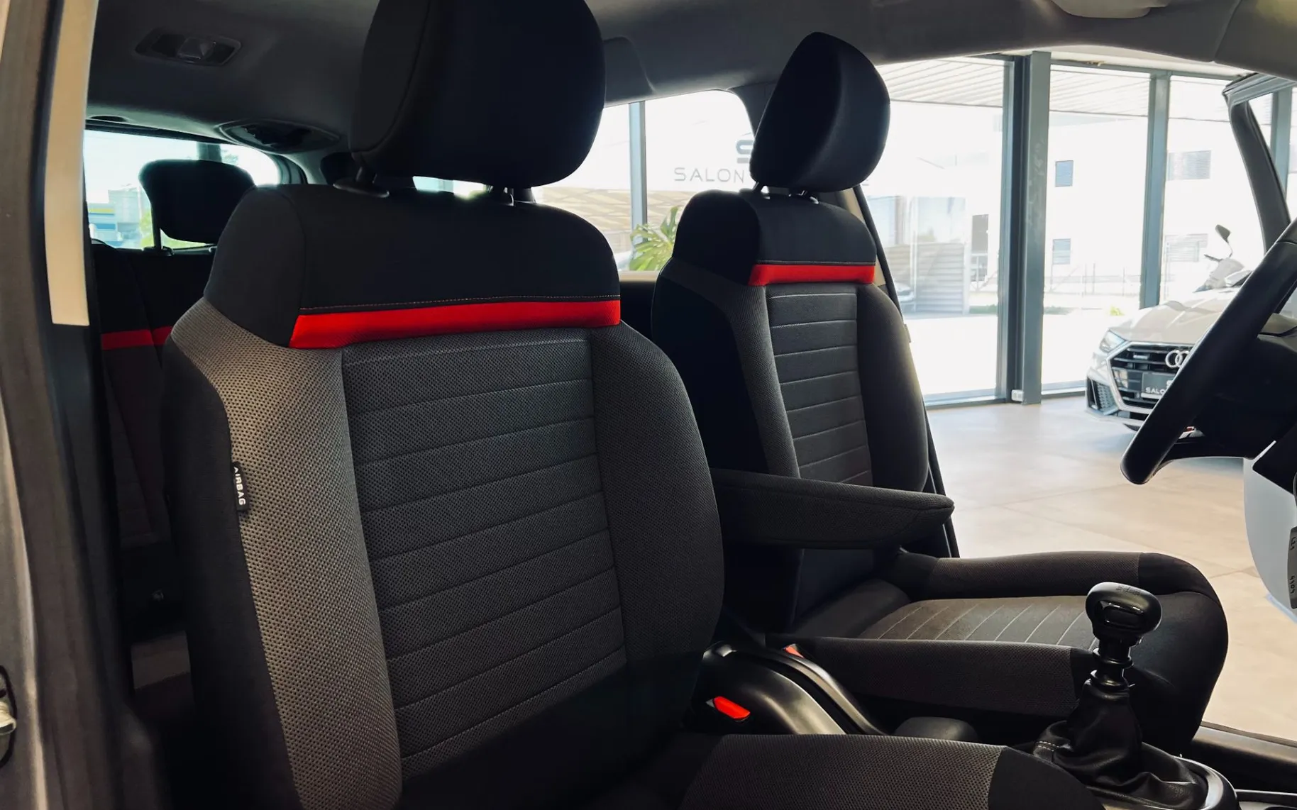 Zunanja slika - Citroën C3 - Aircross 1,2 PureTech 110 Feel - 9