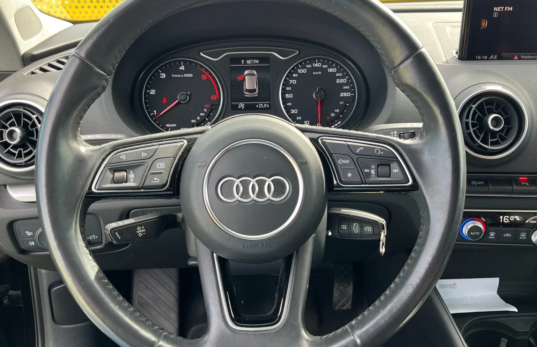 Zunanja slika - Audi A3 - Sportback 1.6 TDI 2X PDC.TEMPO.XEN. SAMO 103.000KM - 13