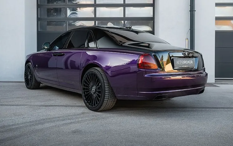 Zunanja slika - Rolls-Royce Ghost - VIJOLICE VIJOLICE VABLJENI NA OGLED - 7