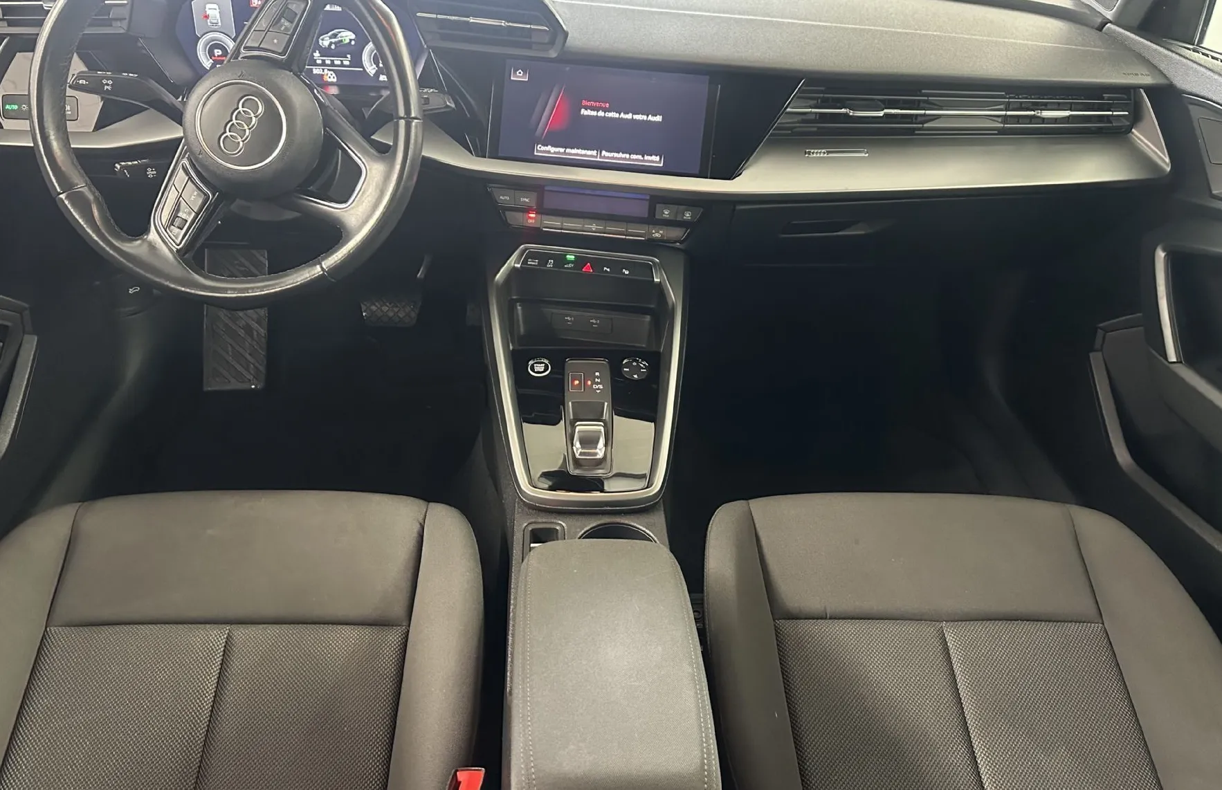 Zunanja slika - Audi A3 - 40 TFSI e Business Stronic 150kW.KAMERA.LED.BENCIN - 4