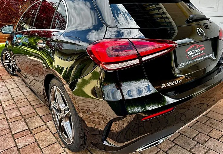 Zunanja slika - Mercedes-Benz A-Razred - 220d AMG+ALU19+ACC+KAMERA+VIRTUAL+AMBIENT+190PS - 3