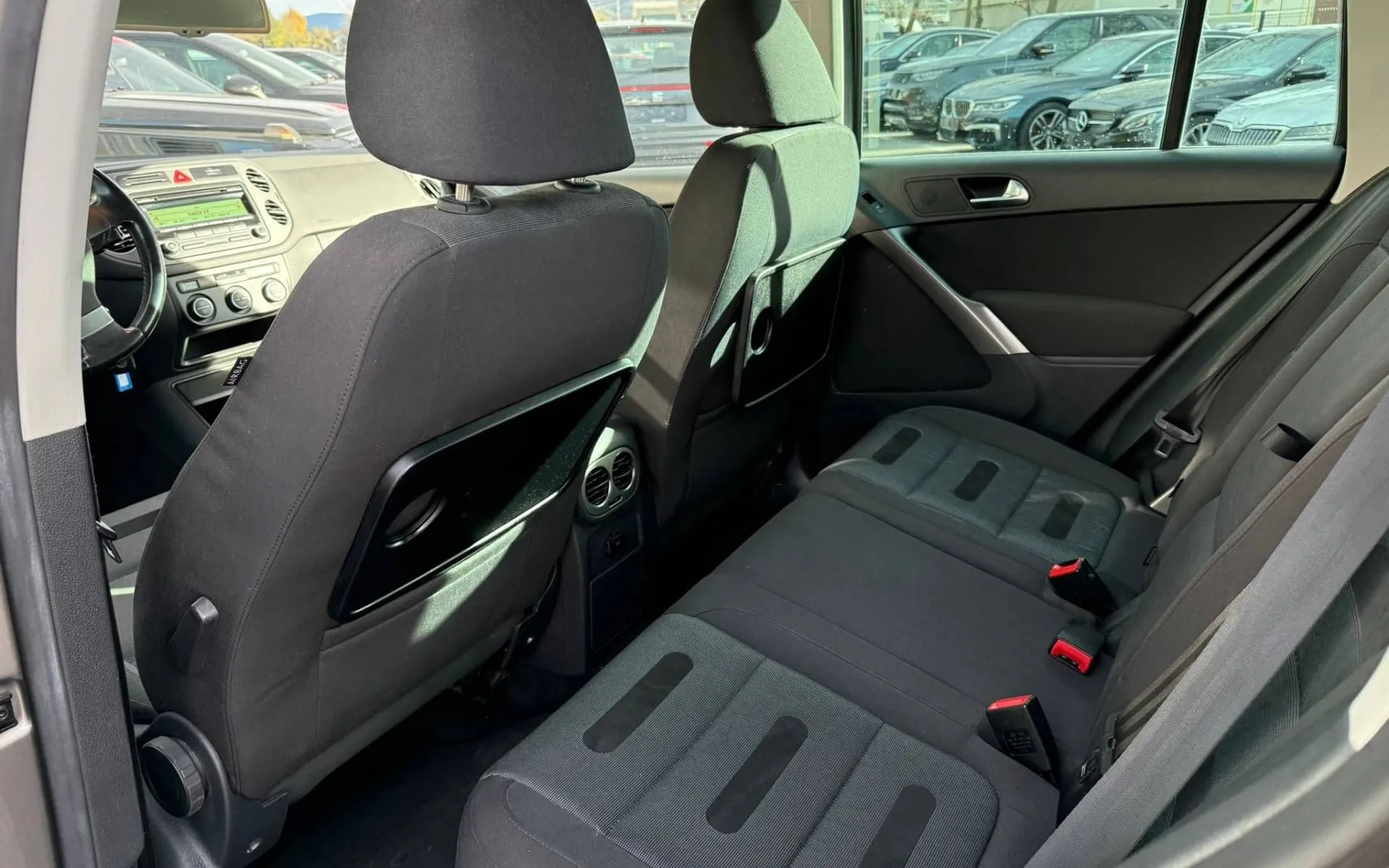Zunanja slika - Volkswagen Tiguan - 2.0 TDI 4MOTION DSG Sport 1.LASTNIK KUP. V SLO - 2