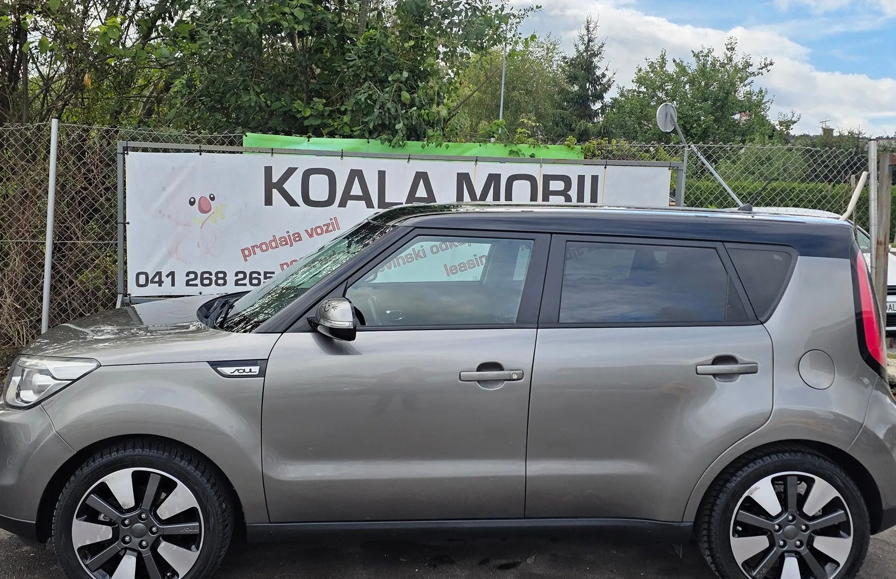 Zunanja slika - KIA Soul - 1.6 CRDi EX LED-KAMERA-ALU-2.LASTNIK - 7