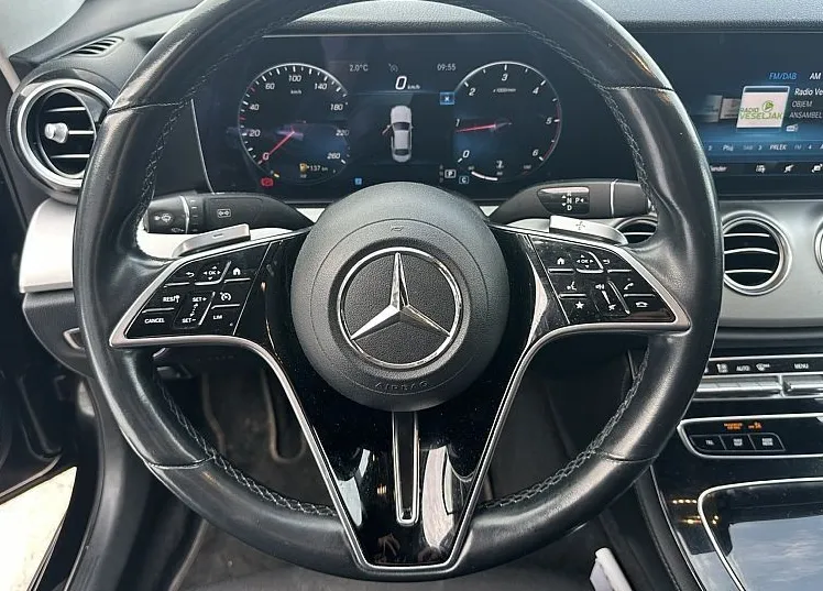 Zunanja slika - Mercedes-Benz E-Razred - E 220 d - ODLIČNO OHRANJEN - 8
