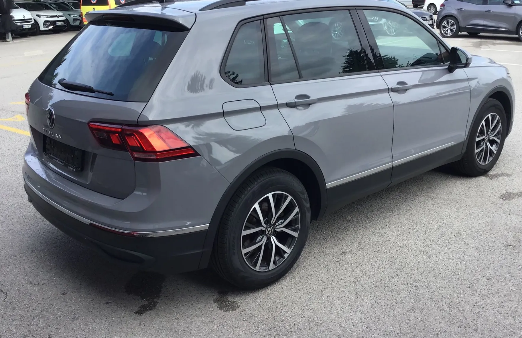 Zunanja slika - Volkswagen Tiguan - 2.0 TDI  DSG - 5