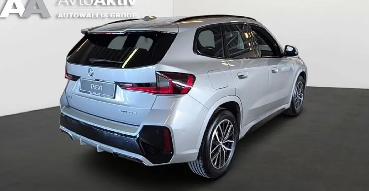 Zunanja slika - BMW X1 - serija :  xDrive30e AT NA VOLJO 7 2026 - 4