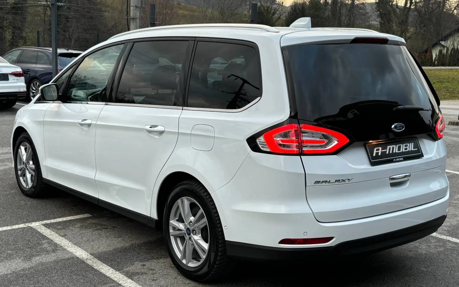 Zunanja slika - Ford Galaxy - 2.0 EcoBlue Titanium LED-NAVI-KAMERA-ACC - 4