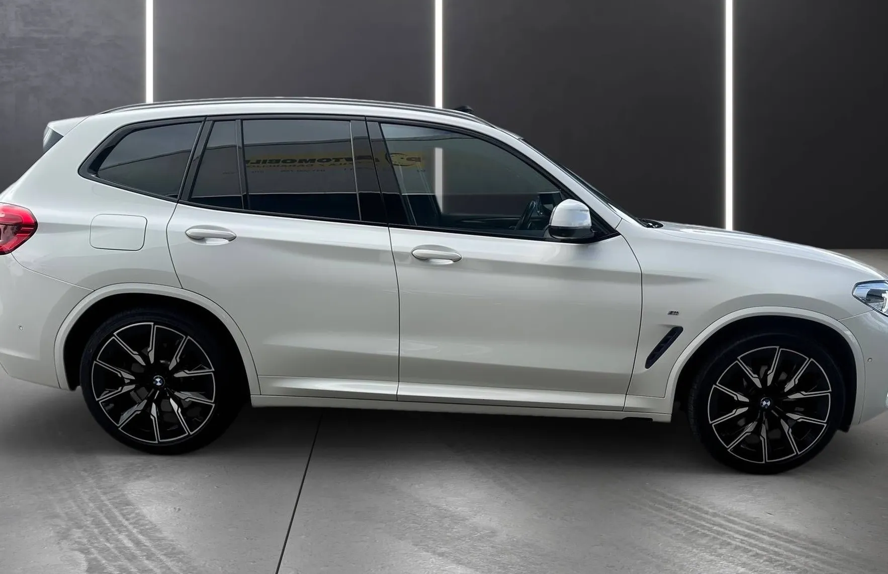 Zunanja slika - BMW X3 - serija : xDrive30i M SPORT FULL LED ACC NAVI HUD KEYLESS - 10