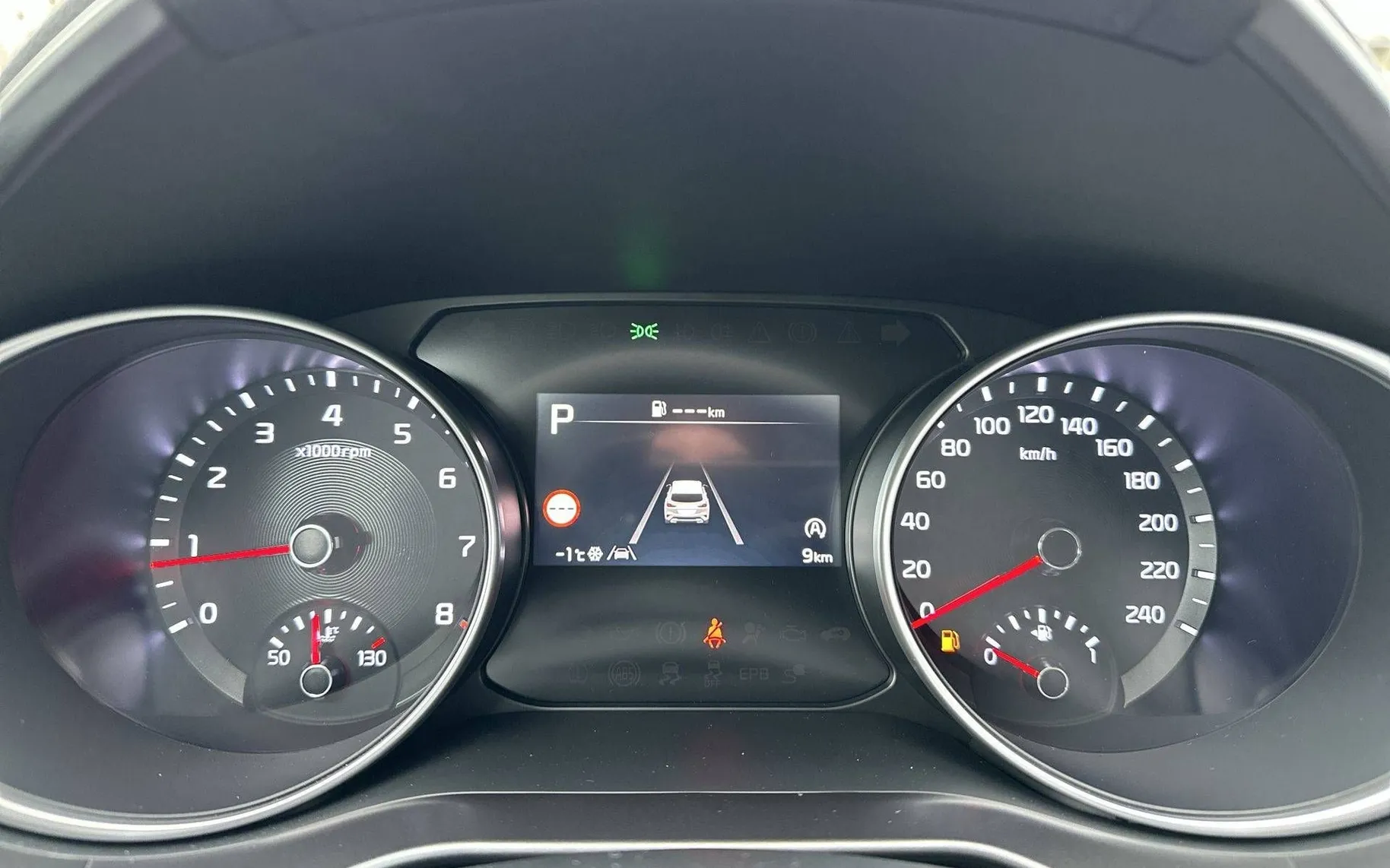 Notranja slika - KIA XCeed - 1.6 T-GDi LX SMART ISG.7DCT - 15