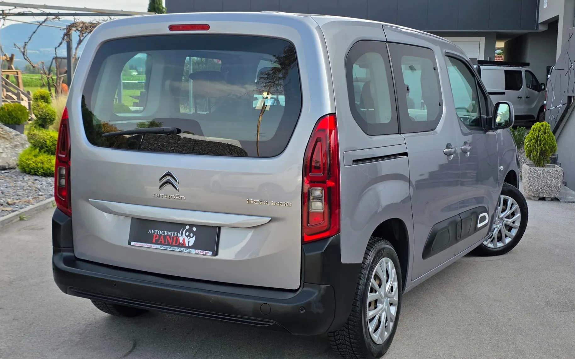 Zunanja slika - Citroën Berlingo - 1,5 BlueHDi 100 Live M - 4