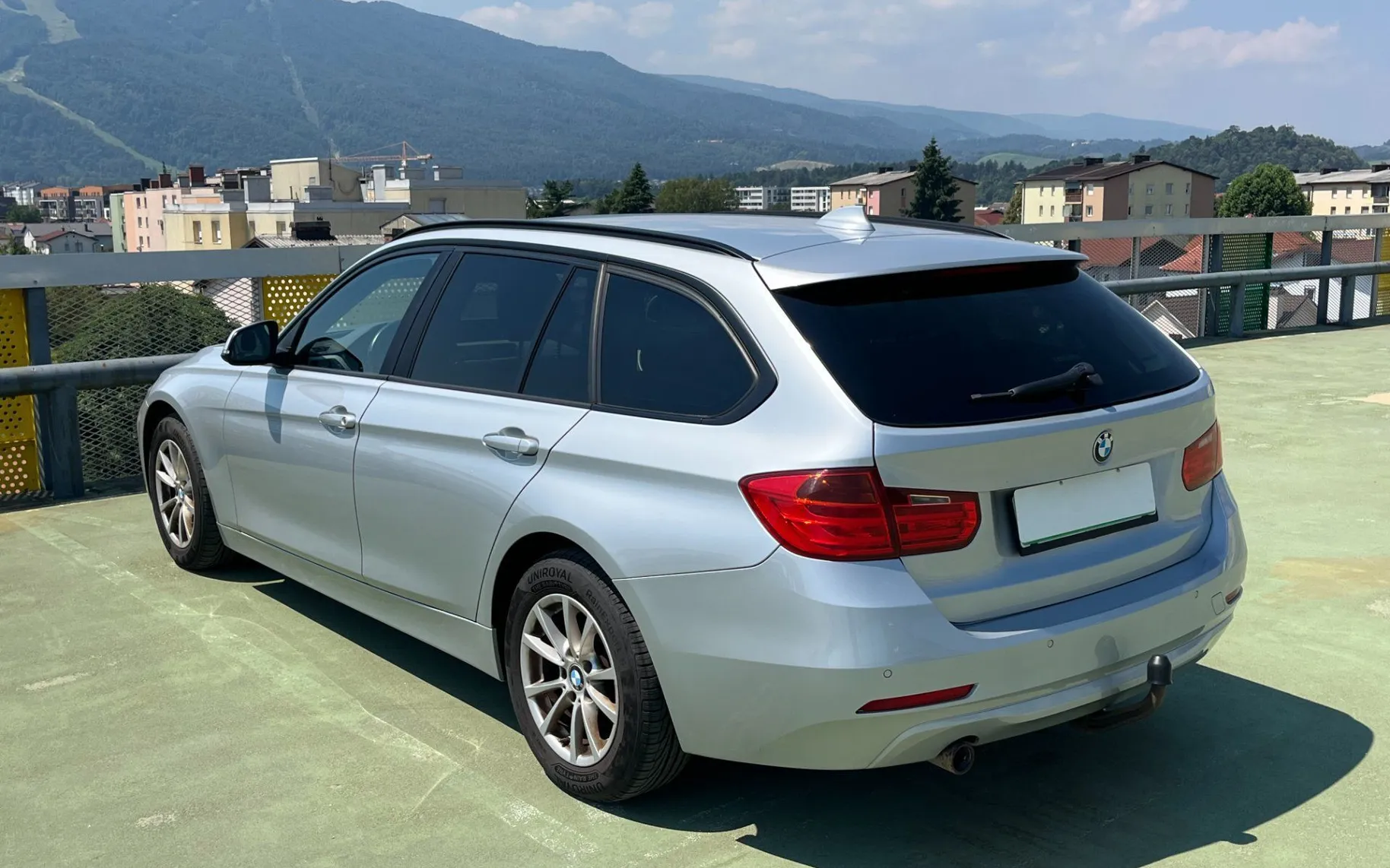 Zunanja slika - BMW Serija 3 - 318d xDrive Touring NAVI. 2X PDC. TEMPOM - 6