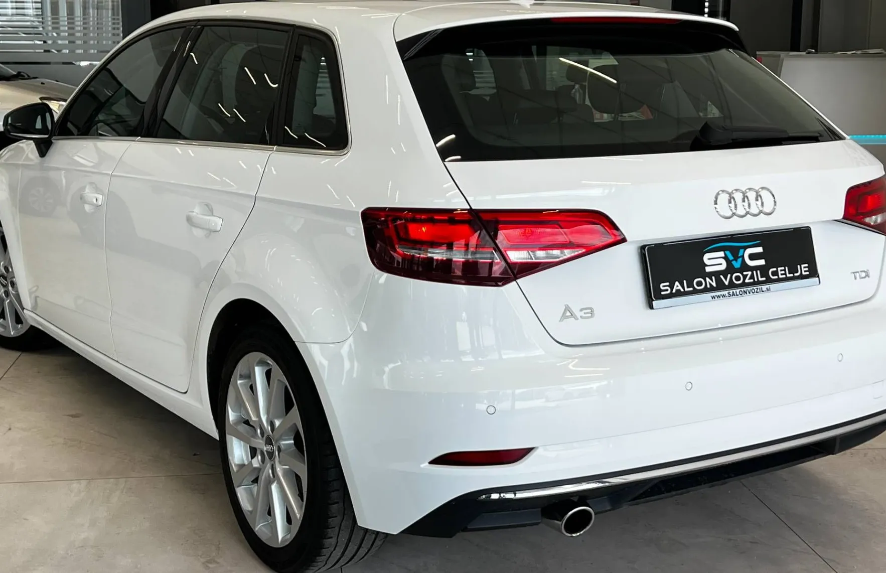 Zunanja slika - Audi A3 - 1.6TDI-DESIGN-XENON-NAVI-TEMP-DIGI-KLIMA-PDC-17C - 7