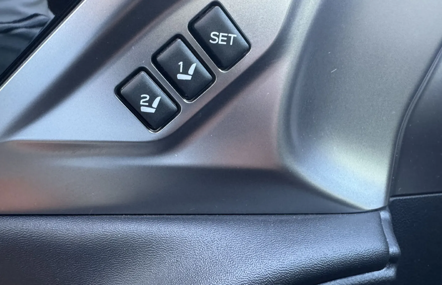 Zunanja slika - Subaru Outback - 1.LASTNIK-SLO-PREMIUM PAK-RADAR-MEMORY-KEYLESS GO - 14