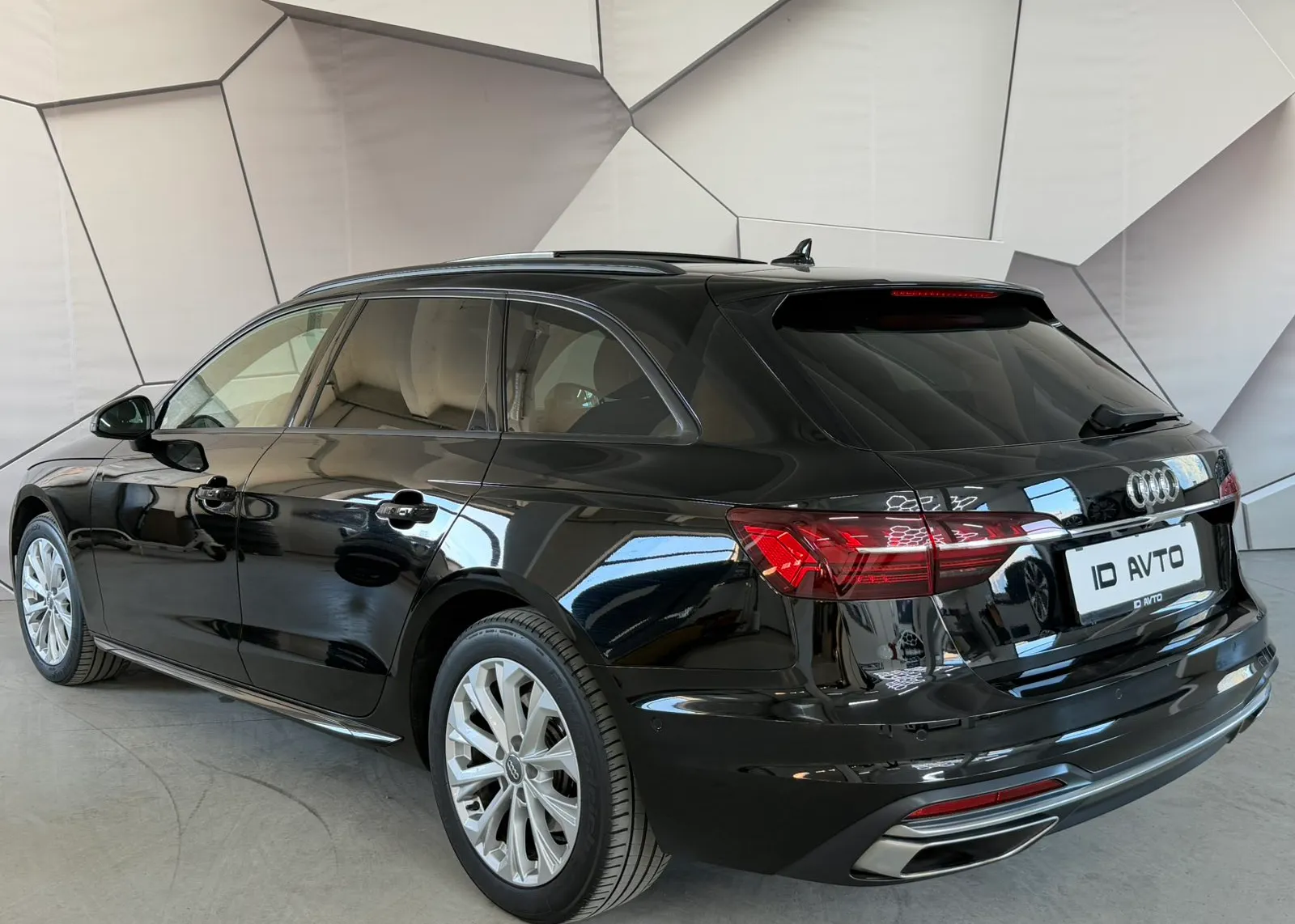 Zunanja slika - Audi A4 - Avant 35 TDI S tronic - 4
