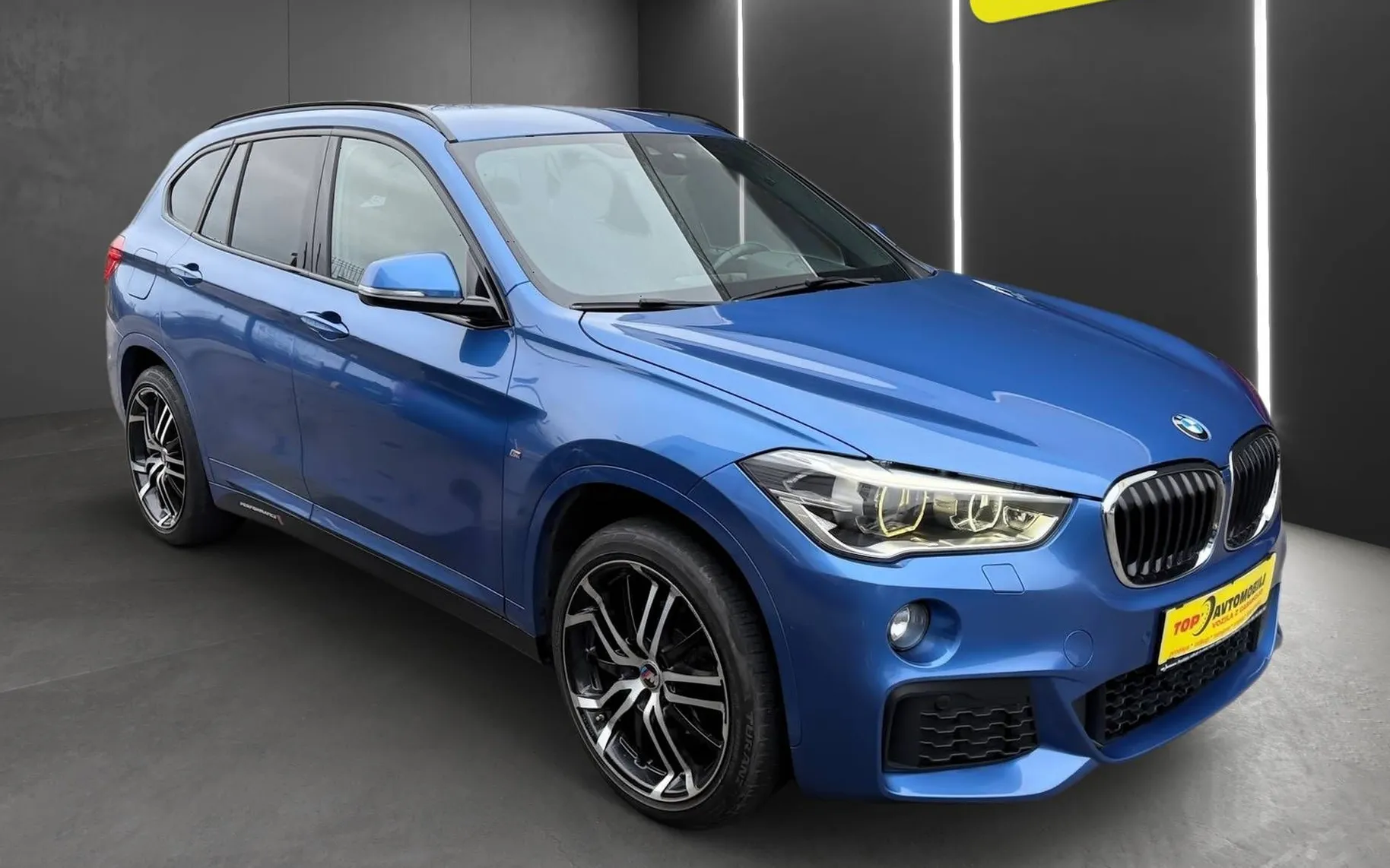 Zunanja slika - BMW X1 - serija :  sDrive18d M Sport NAVI PDC TEMPOMAT KLJUKA... - 10