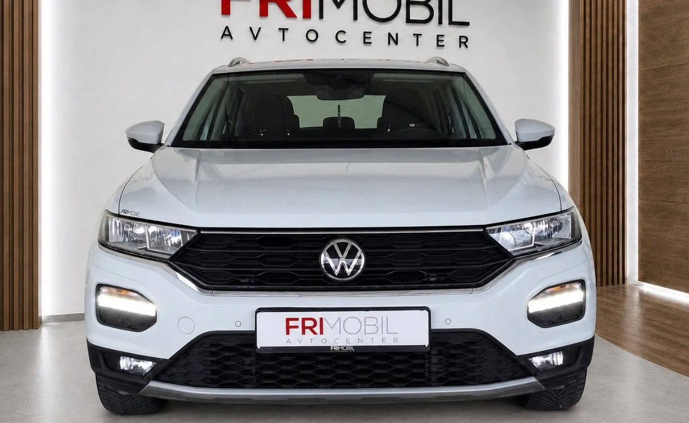 Zunanja slika - Volkswagen T-Roc - 2.0 TDI SCR  •PDC•KAMERA•ACC• - 5