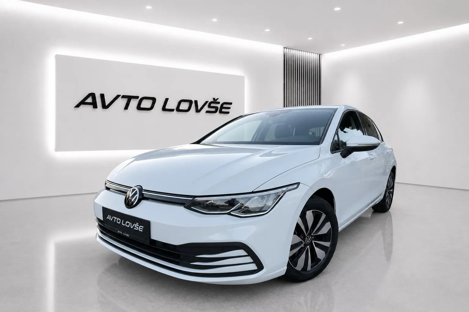 Zunanja slika - Volkswagen Golf - 2.0 TDI BMT-1 LASTNICA-ALU-NAVI-LED-ODLIČEN... - 1