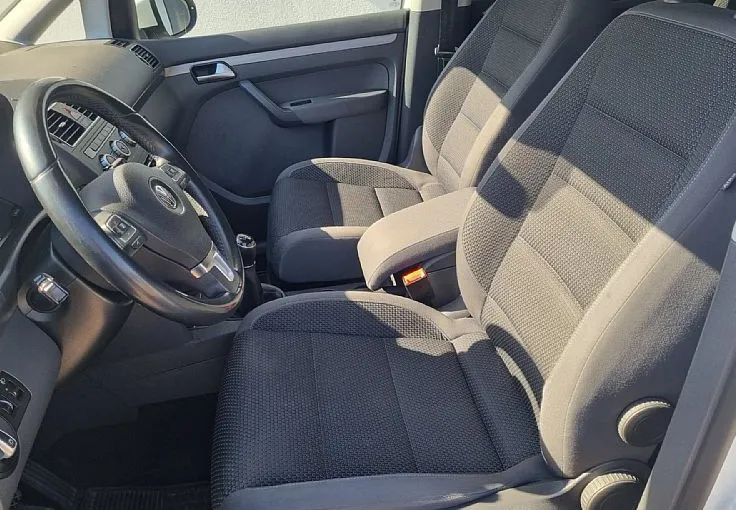 Zunanja slika - Volkswagen Touran - 1.2 TSI Comfortline  PRVI LASTNIK.SERVISNA - 7