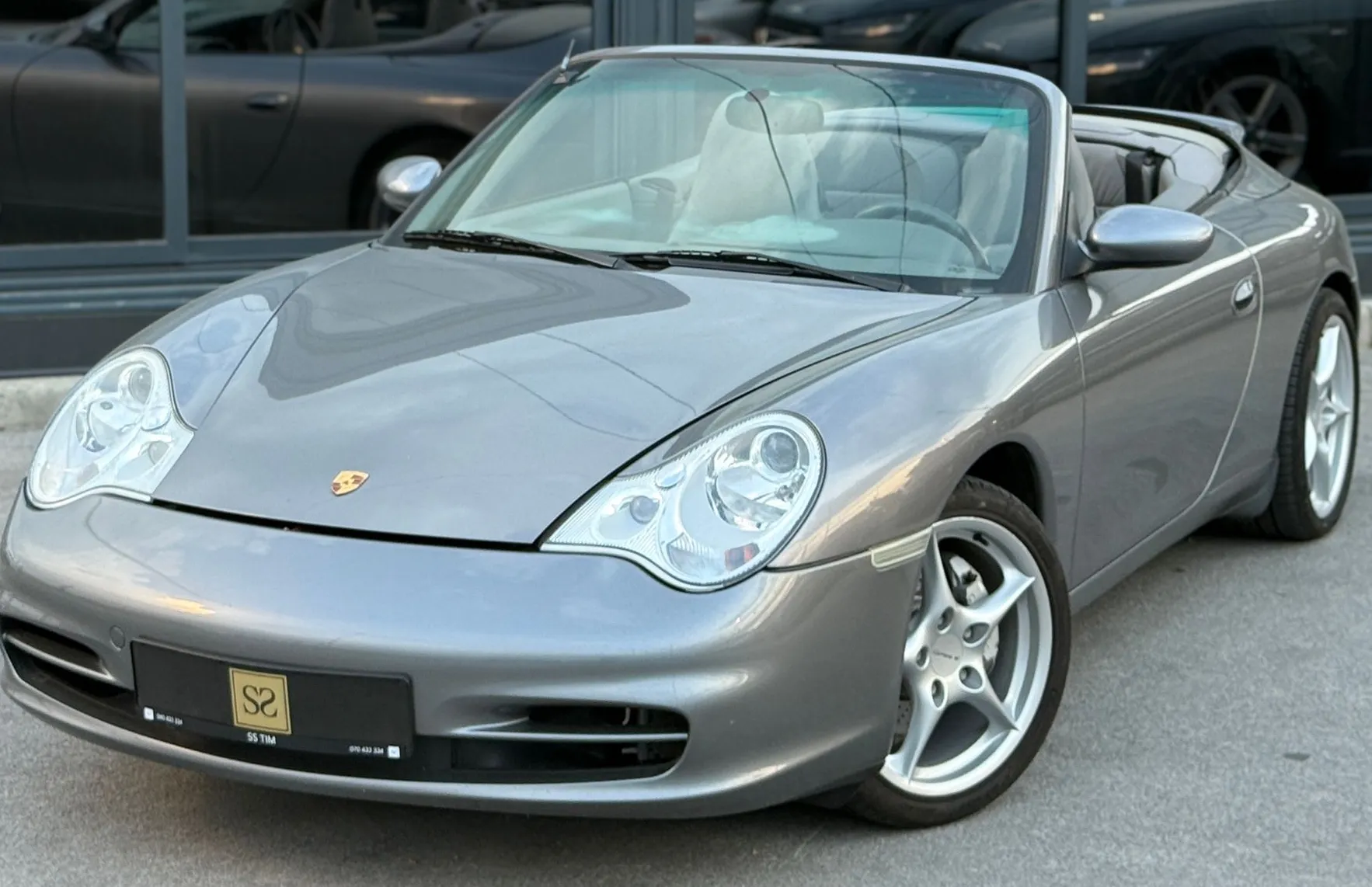 Zunanja slika - Porsche 911 Cabriolet - Carrera 4 Vsa oprema TOP STANJE samo 48000km - 1