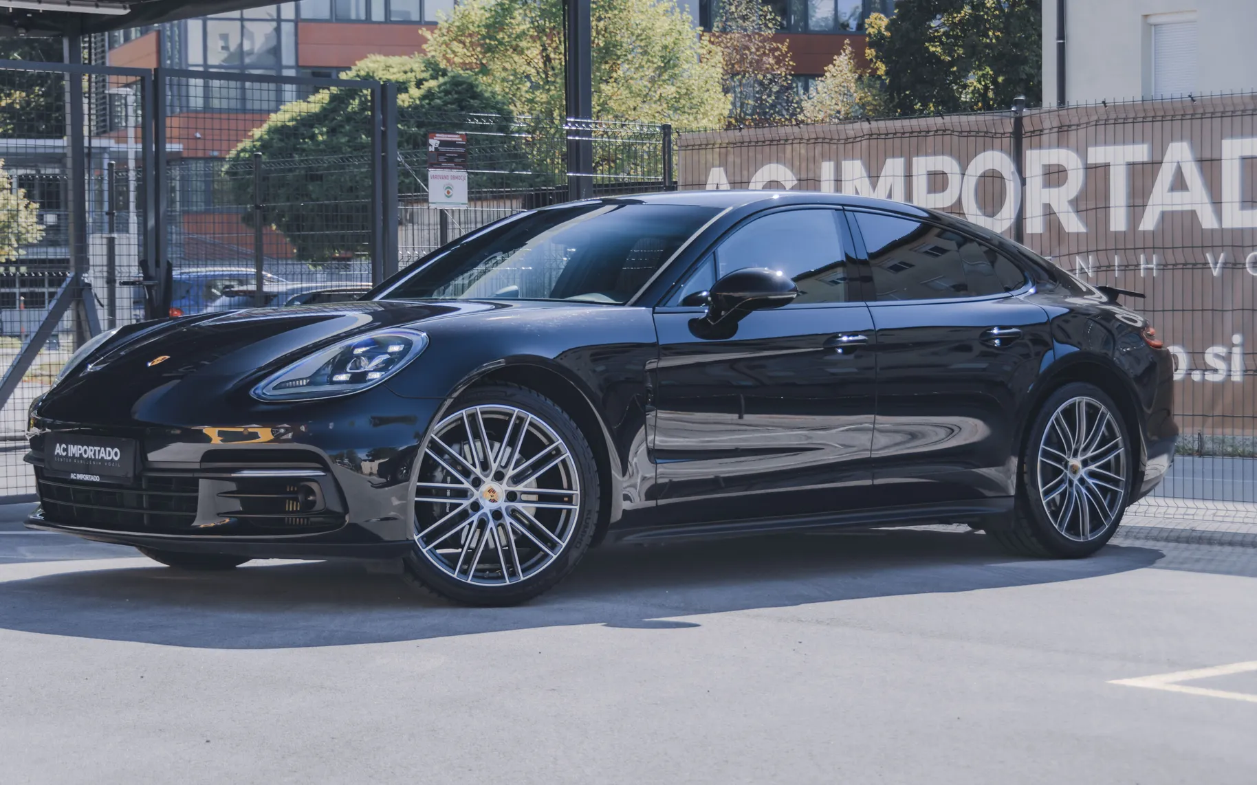 Zunanja slika - Porsche Panamera - 4 2.9 V6 PDK-PDLS-PASM-CHRONO-HLAJ-21C - 2