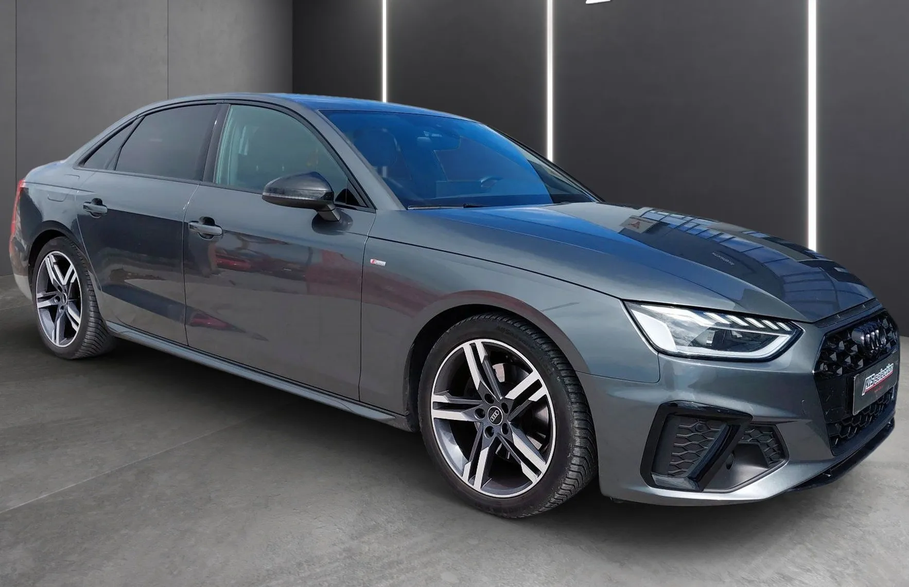 Zunanja slika - Audi A4 - 35 TFSI S tronic S Line-SLO poreklo-LED PDC-Kame.. - 2