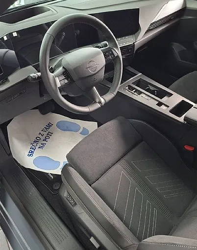 Zunanja slika - Opel Astra - Sports Tourer 1.2 Turbo Ultimate Avt. - 5