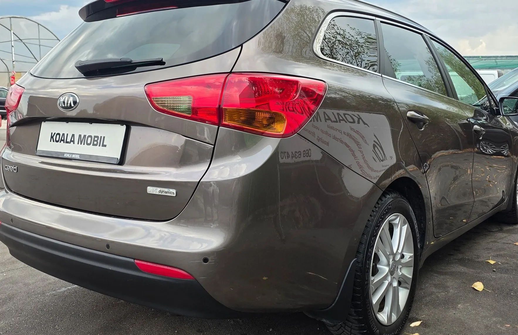 Zunanja slika - KIA Ceed - 1.6 CRDi STYLE ALU PLATIŠČA-PDC-KLIMA-SLO - 4