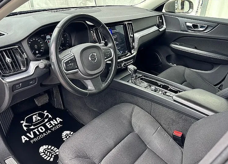 Zunanja slika - Volvo V60 - D3 AUT Business - LED - NAVI - 8