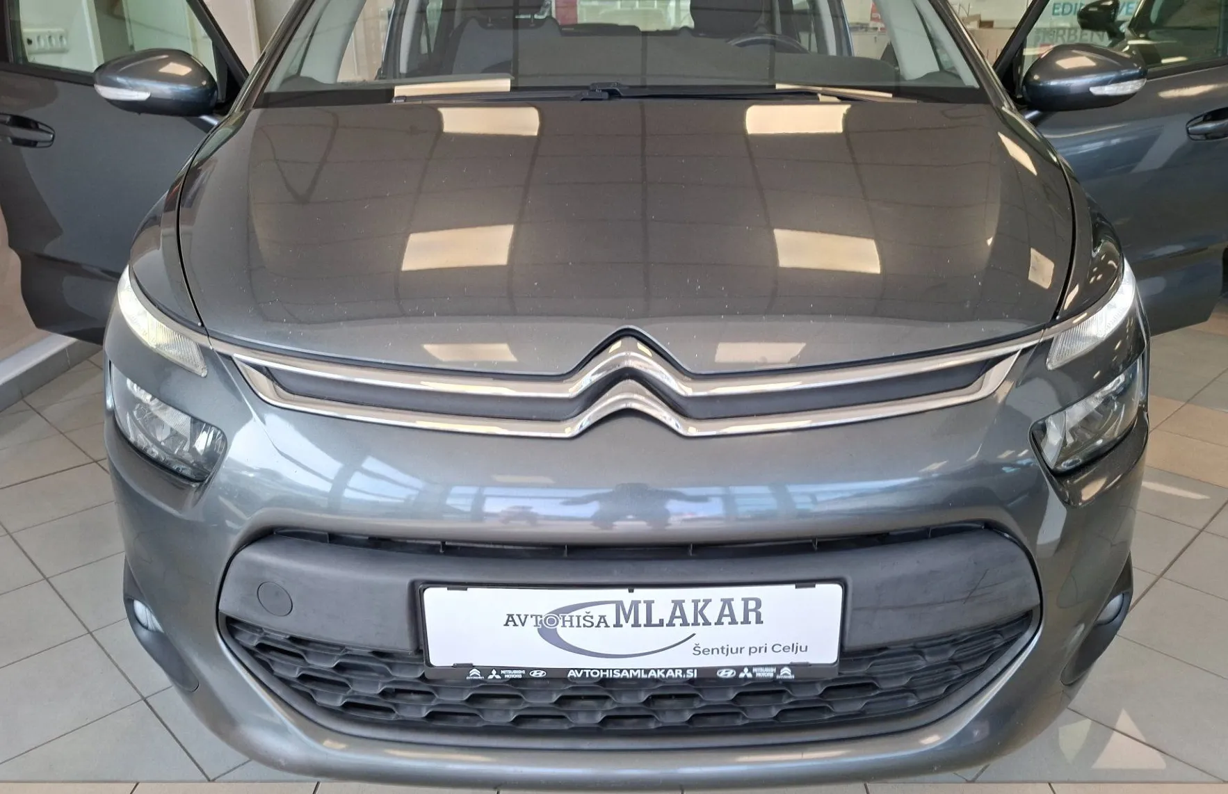 Zunanja slika - Citroën C4 - Picasso 1.6 e-HDi Exclusive-HITRI KREDIT-ODLIČEN- - 6