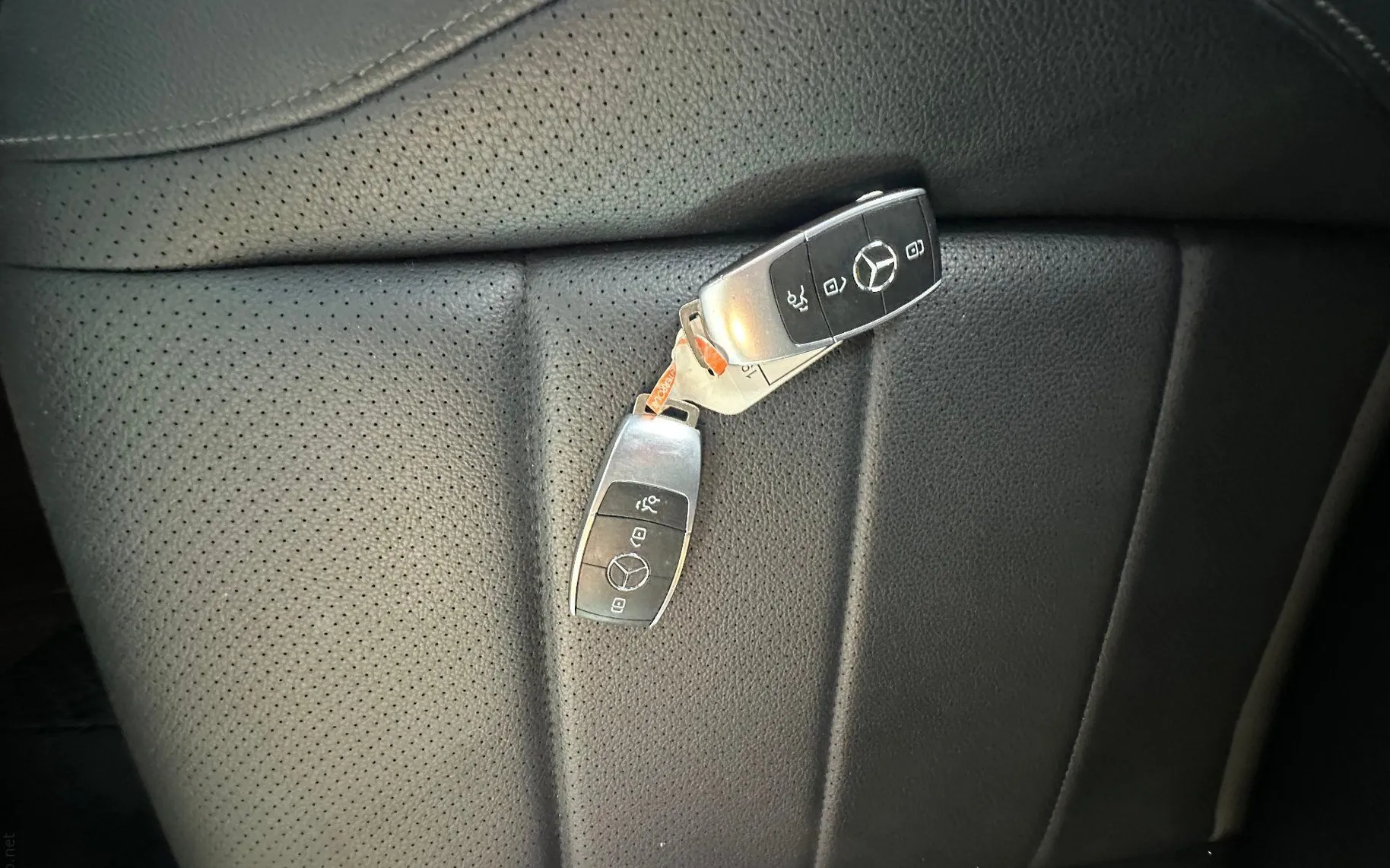Zunanja slika - Mercedes-Benz GLE-Razred - GLE 350 de 4MATIC.NEMŠKI.USNJE.KAMERA.LED.NAVINAV - 12