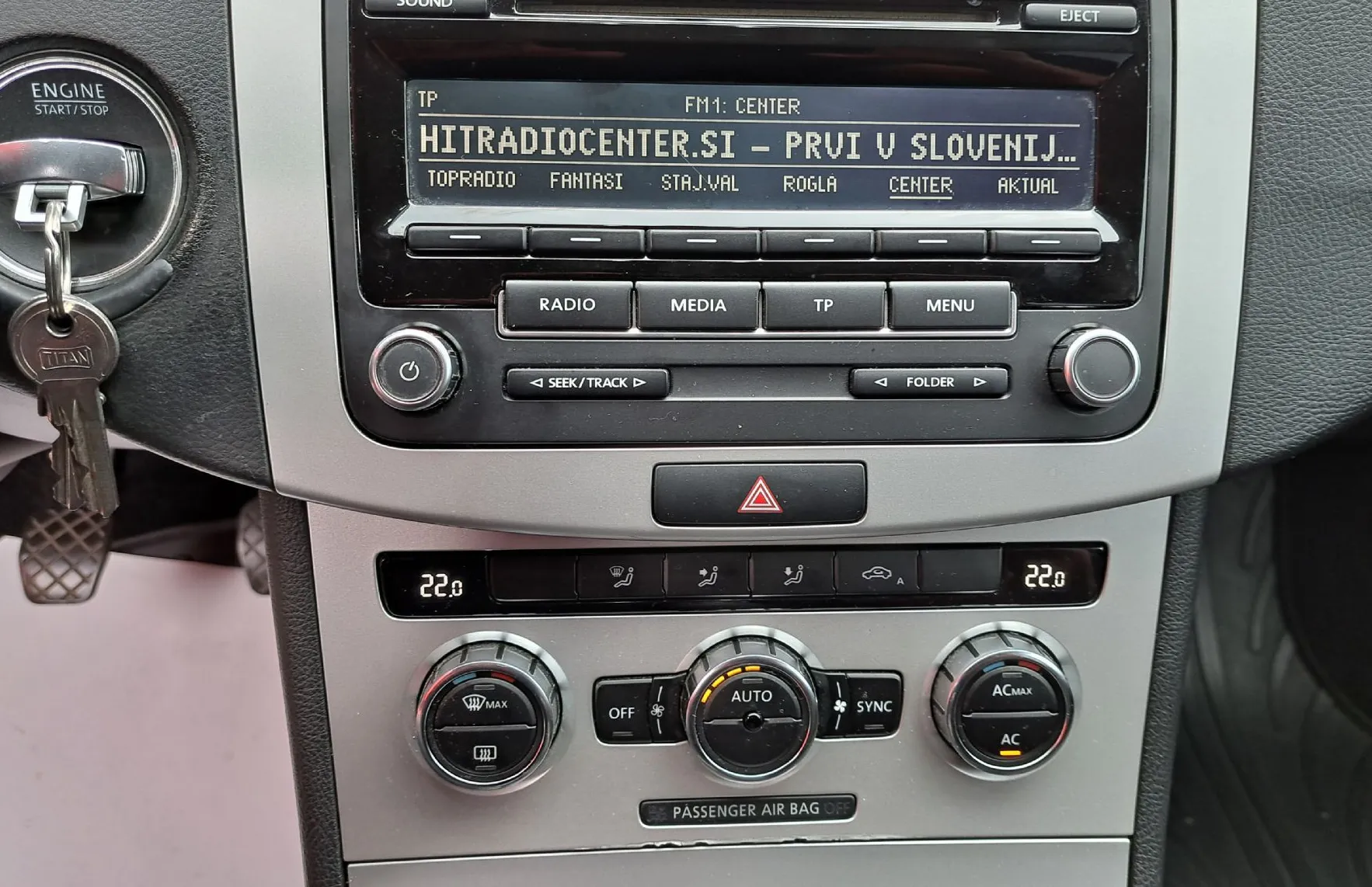 Zunanja slika - VW Passat - Variant 1.6 TDI  Comfortline -ODLIČEN- - 11