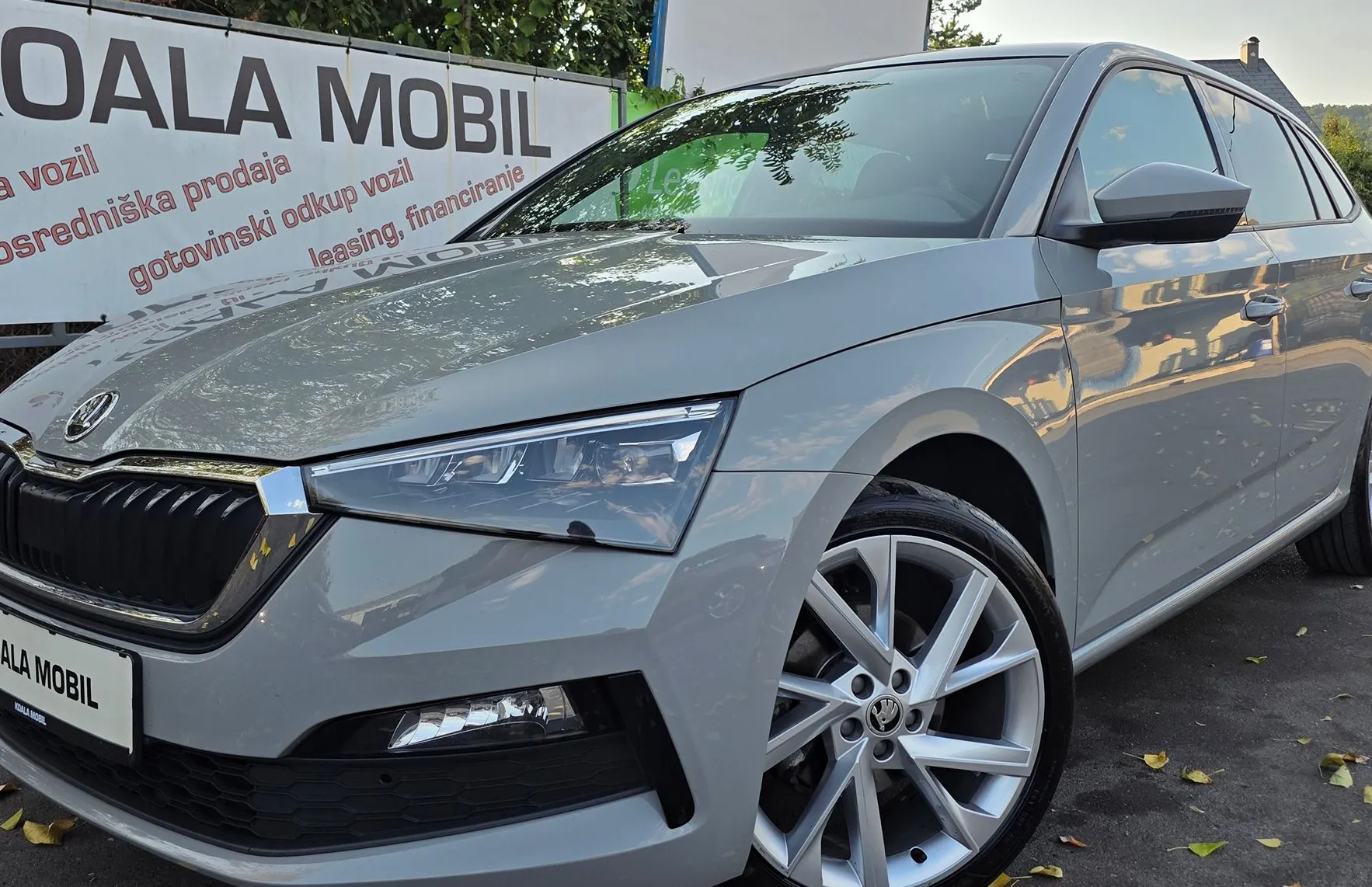 Zunanja slika - Škoda Scala - 1.0 TSI SPORT LED-PANORAMA-VIRTUAL-NAVI-KAMERA - 18
