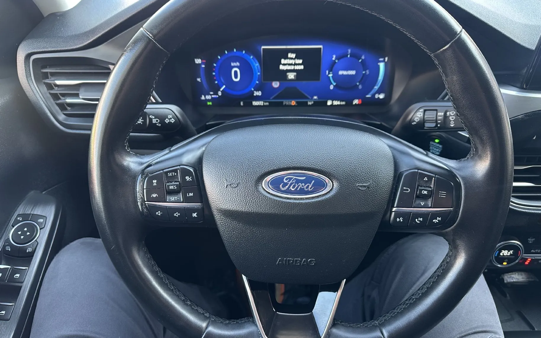 Zunanja slika - Ford Kuga - TitaniumX 2.0 EcoBlue 140kW.NEMŠKI+4ALU.KAMERA.4X4 - 6