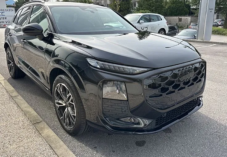 Zunanja slika - Audi Q3 - S-line TDI S tronic 35 - ZALOGA DOBAVA TAKOJ - 6