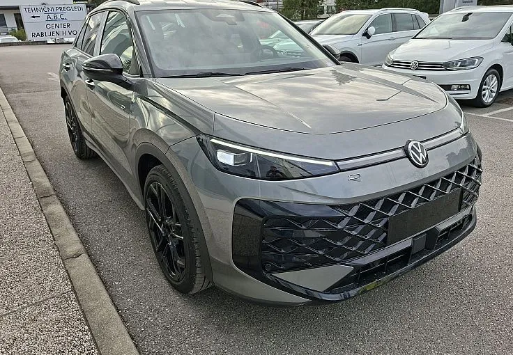 Zunanja slika - Volkswagen T-Roc - 1.5 eTSI R-line DSG 110  150 - 6