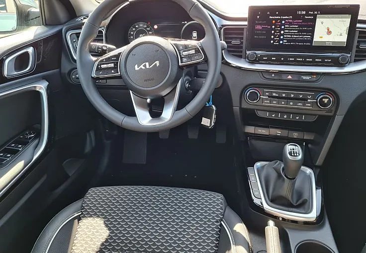 Zunanja slika - KIA XCeed - 1.0 T-GDi EX Way ISG. M T 85 kW - 8