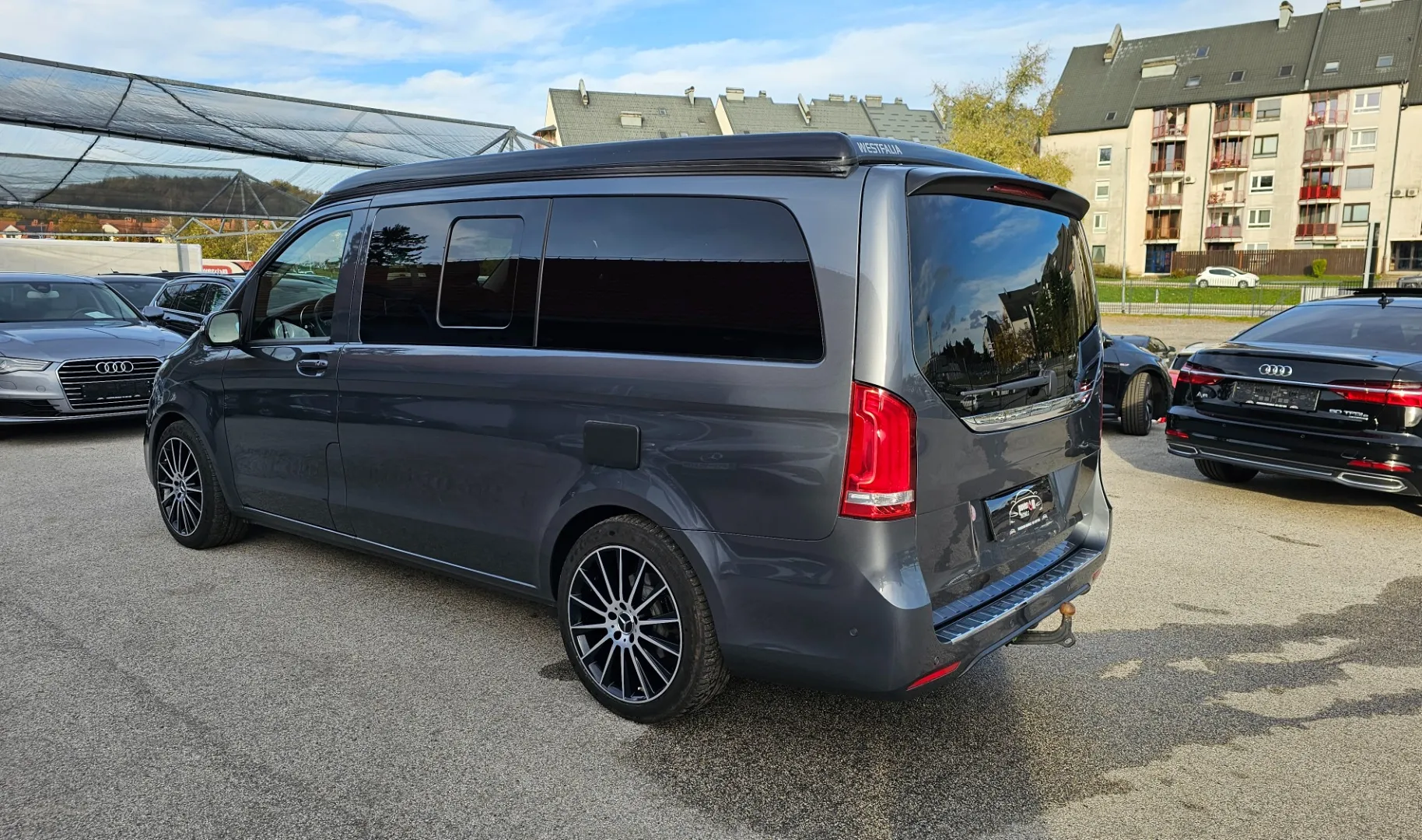 Zunanja slika - Mercedes-Benz V-Razred - Marco Polo 250 d 7G-Tronic Edition AMG Line - 3