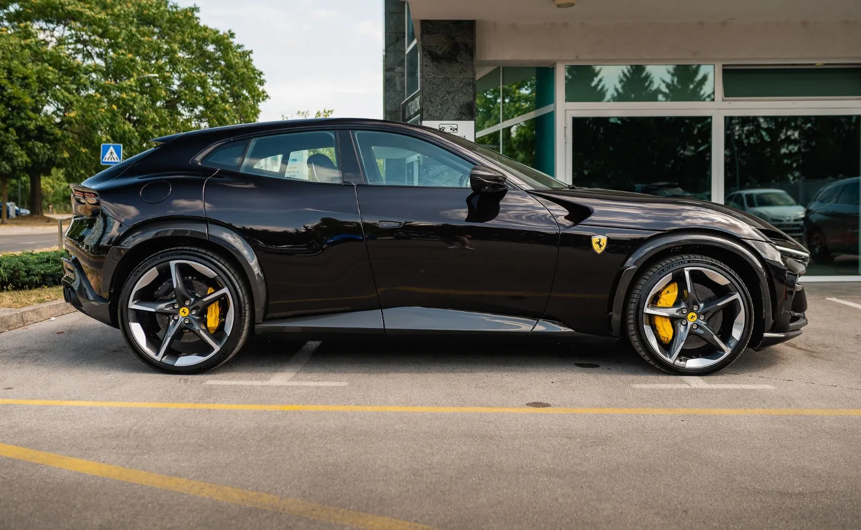 Zunanja slika - Ferrari Purosangue - VSA DODATNA OPREMA - FERRARI APPROVED DO FEB 2029 - 4