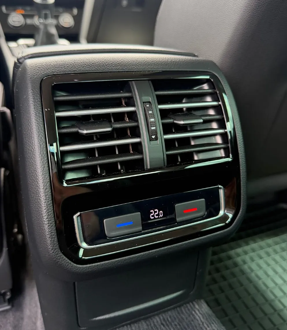 Zunanja slika - VW Passat - 2.0 TDI Highline-SLO-FULL LED-ACC-NAVI-KAMERA-ALU - 15