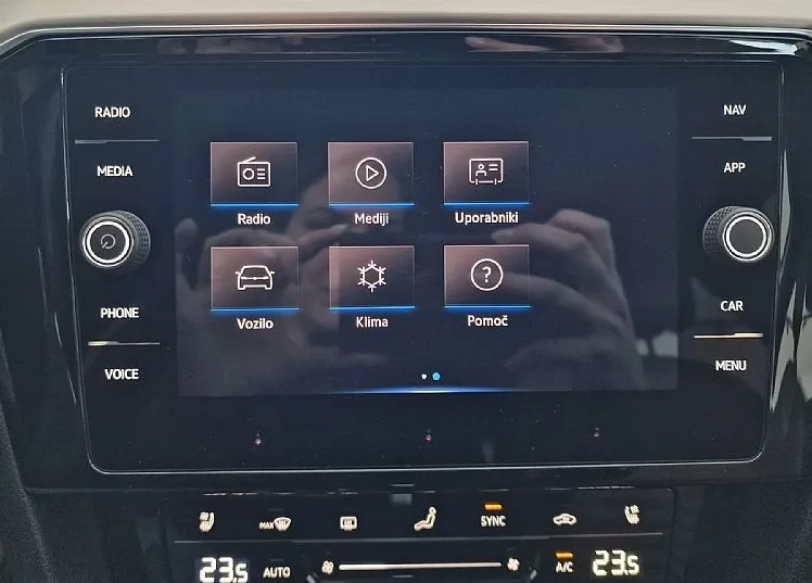Zunanja slika - VW Passat - Variant 2.0 TDI SCR DSG Elegance - 15