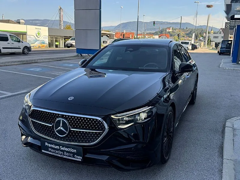 Zunanja slika - Mercedes-Benz E-Razred - 220D-AMG-LINE-DISTRONIC-PANORAMA-LED-PREMIUM-TOP - 3