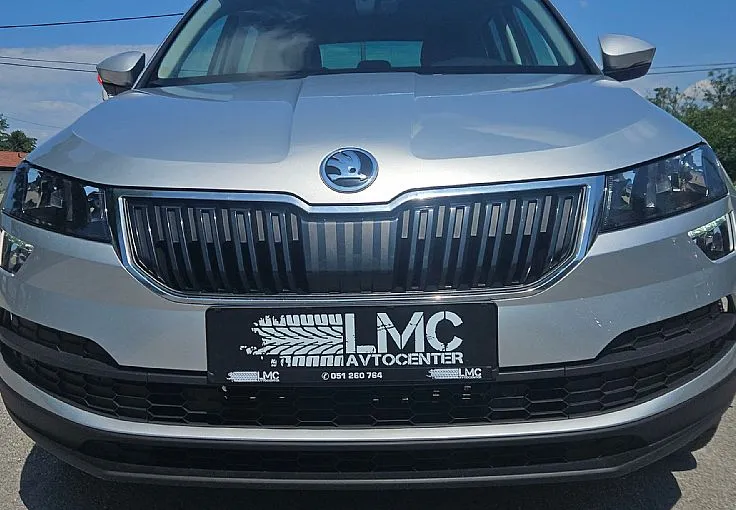 Zunanja slika - Škoda Karoq - 1.5 TSI 150ks DSG °1.LASTNIK° °KAMERA° °VIRTUAL° - 2