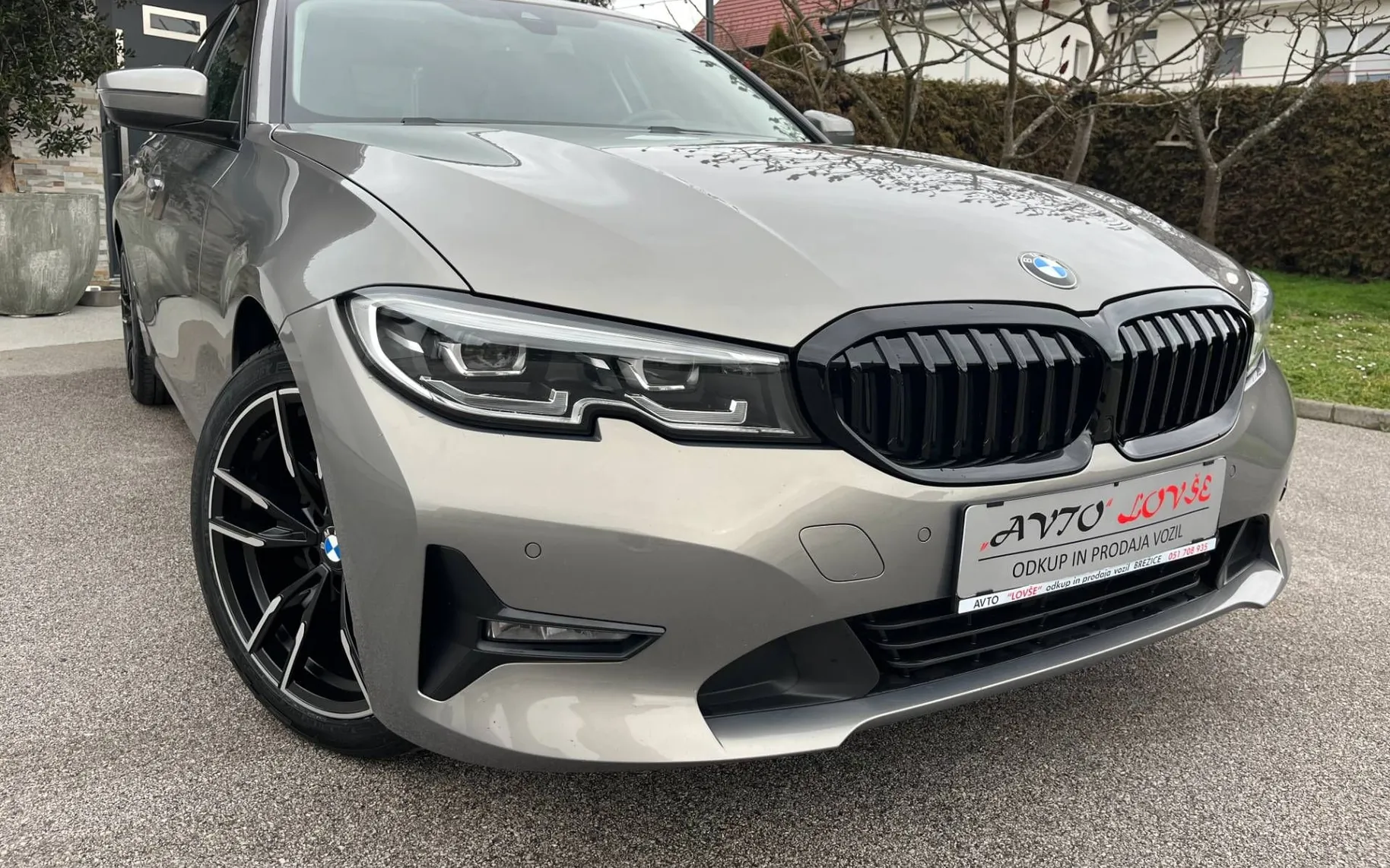 Zunanja slika - BMW serija 3: - 318d-1 LASNIK-SLO-LED-NAVI-KOT NOV - 2