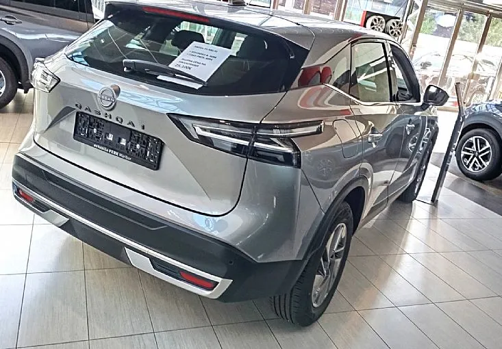 Zunanja slika - Nissan Qashqai - 1.3 DIG-T MHEV N-SMART - 5
