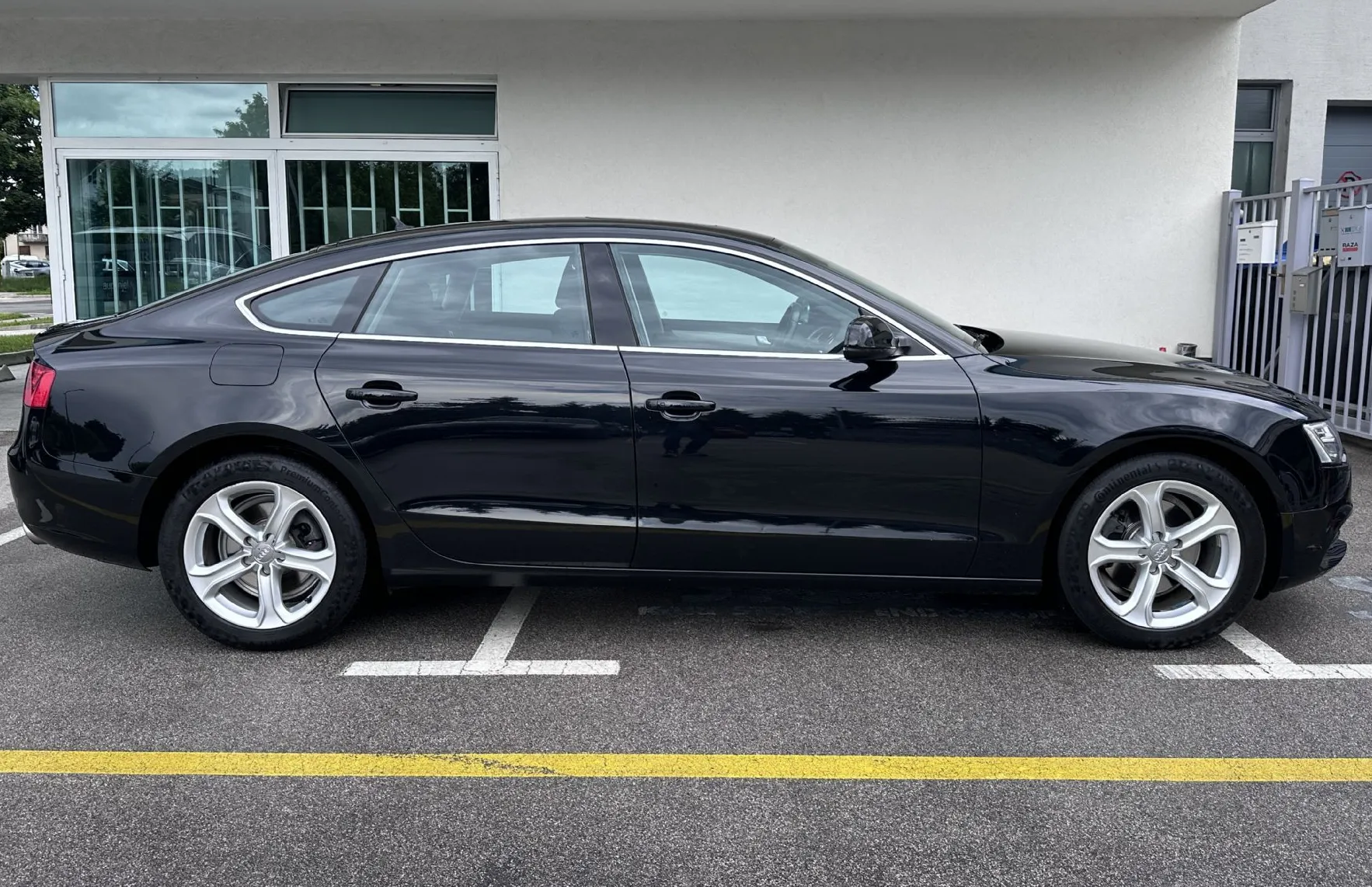 Zunanja slika - Audi A5 - Sportback 1.8 TFSI Xenon+ Navi kamera ACC kljuka Memory - 4