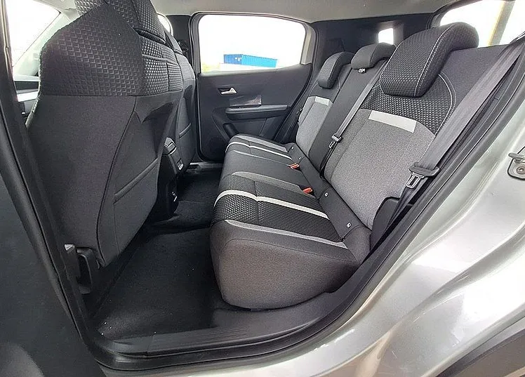 Zunanja slika - Opel Frontera - 1.2 MHEV TURBO 100KW GS DCT akcijska cena - 7